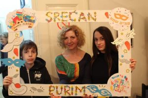 89167659_572073486727448_7617297127076528128_n